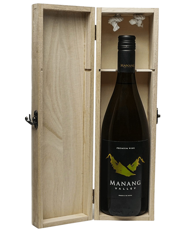 Manang Valley Semi Sweet White 750ML with Gift Box Manang Valley Semi Sweet White 750ML with Gift Box